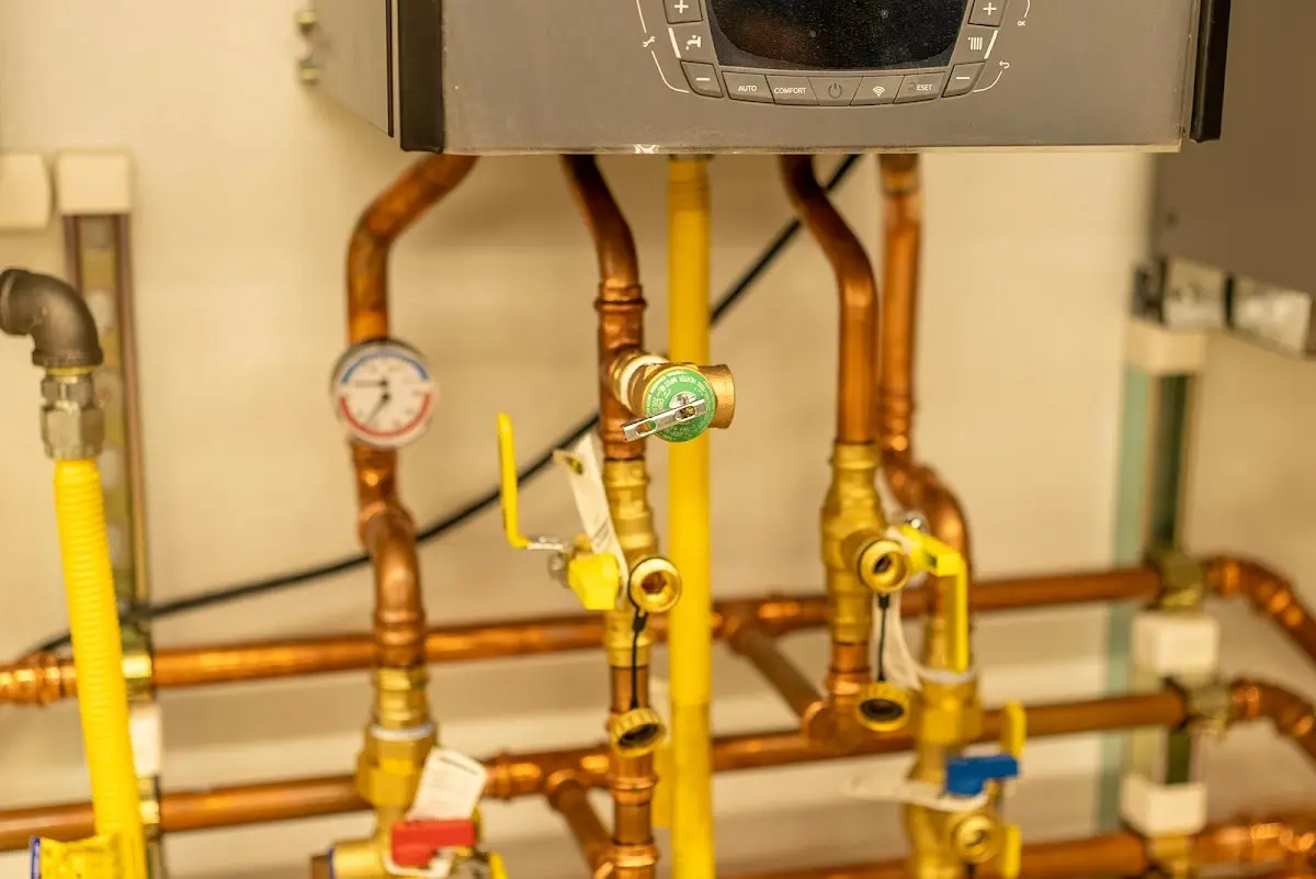 Licensed technician providing Pipe Repair for a homeowner in Watseka